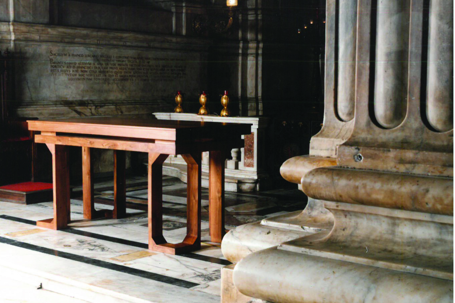 altare per le messe feriali per la cattedrale di san lorenzo